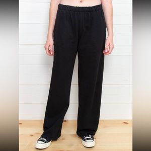 Brandy melville anastasia sweatpants, black size:s/m